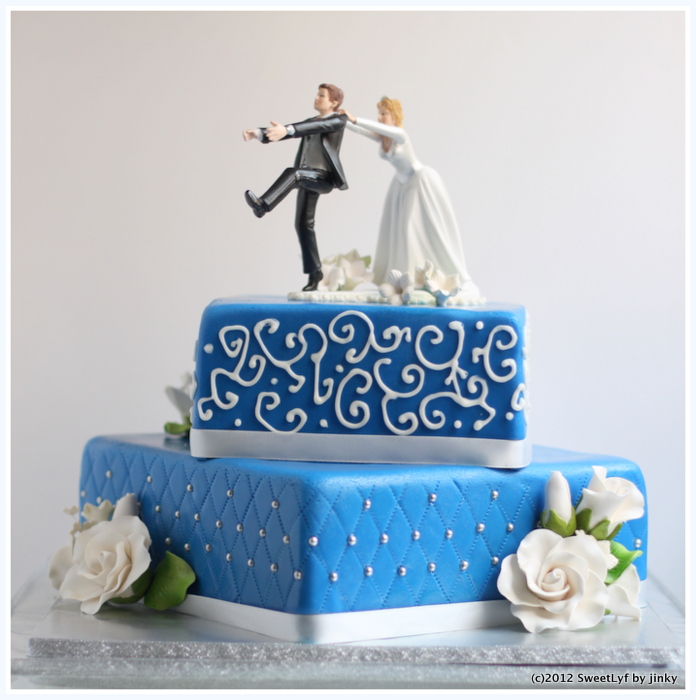 Royal_Blue_Wedding_Cake-005
